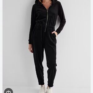 Express Track suit SZ S & M